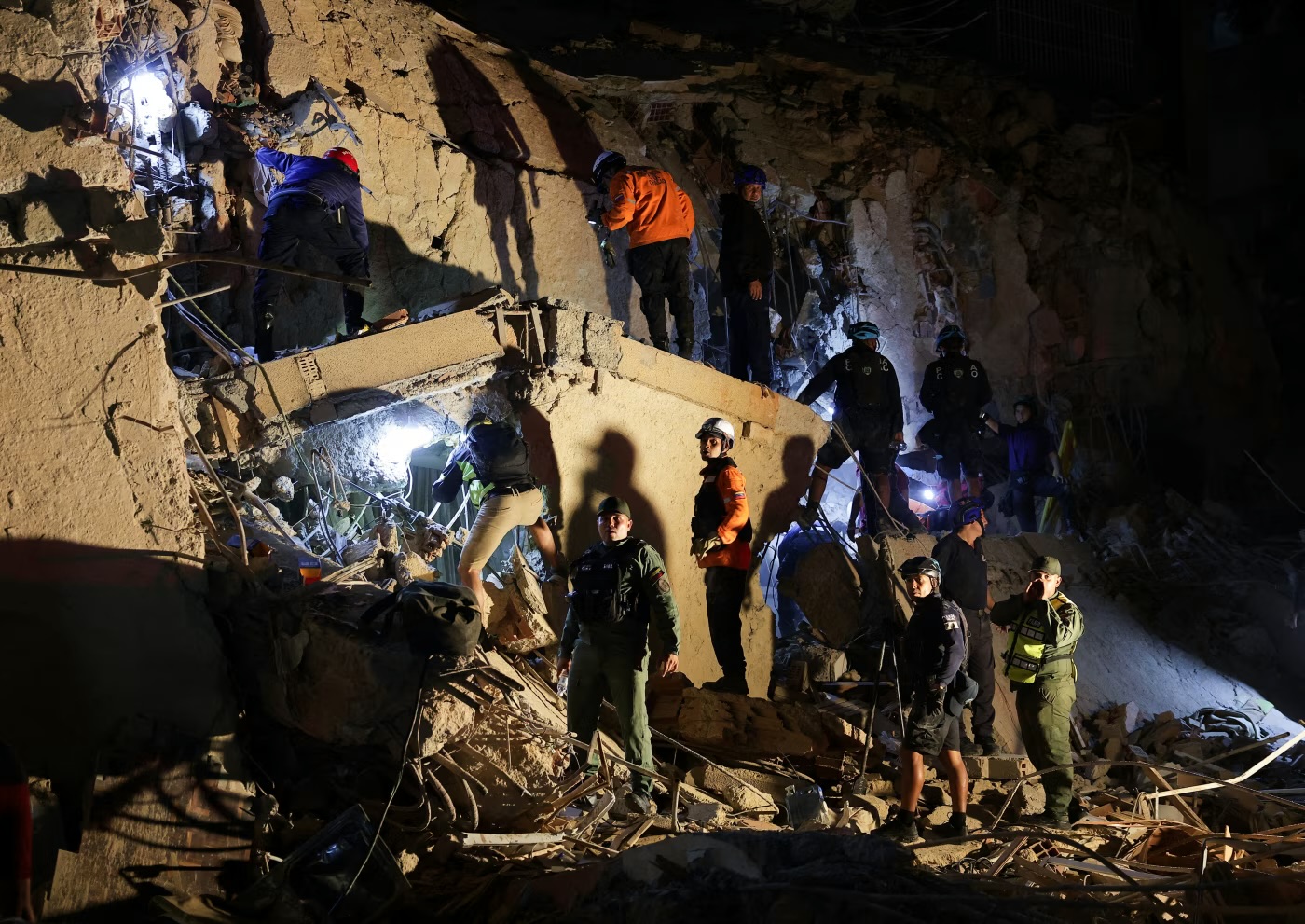 Twin Quakes Expose Venezuela’s Collapse and Political Fault Lines